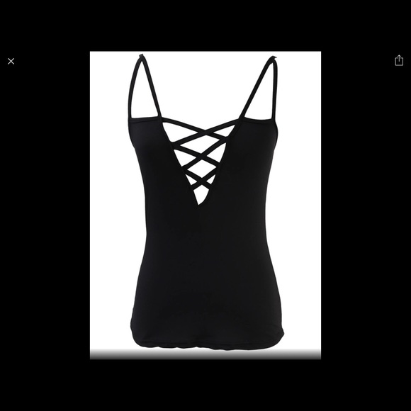 Spaghetti strap tank top - Picture 4 of 5